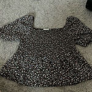 floral flowy top